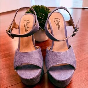 Candie’s CATEAGAN Lavender Suede Platform Heels